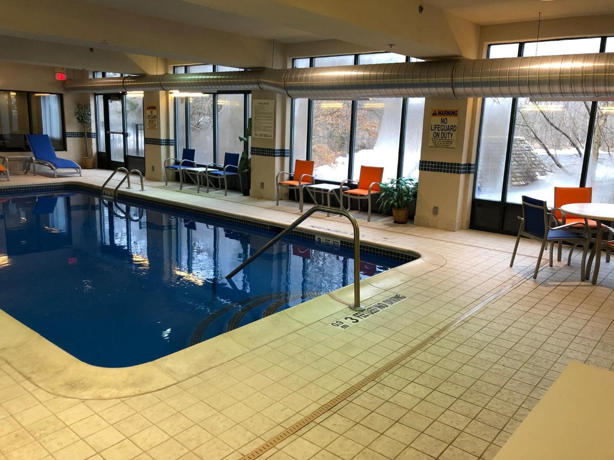 Holiday Inn Express Syracuse Airport By Ihg North Syracuse Zewnętrze zdjęcie